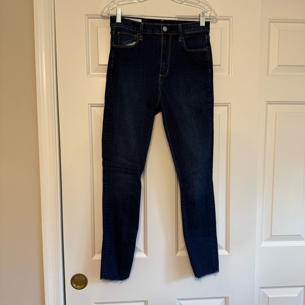 Gap Women's Jegging Jeans Denim High Rise Medium/Dark Wash Raw Edge Size 27/4R